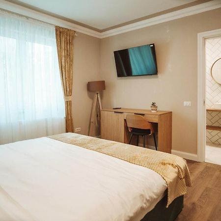 B59 Boutique Hotel Câmpulung Moldovenesc Eksteriør billede