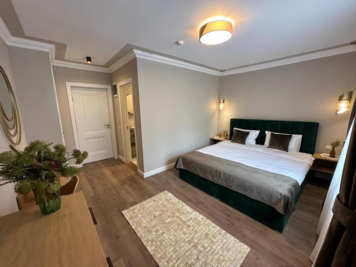 B59 Boutique Hotel Câmpulung Moldovenesc Eksteriør billede