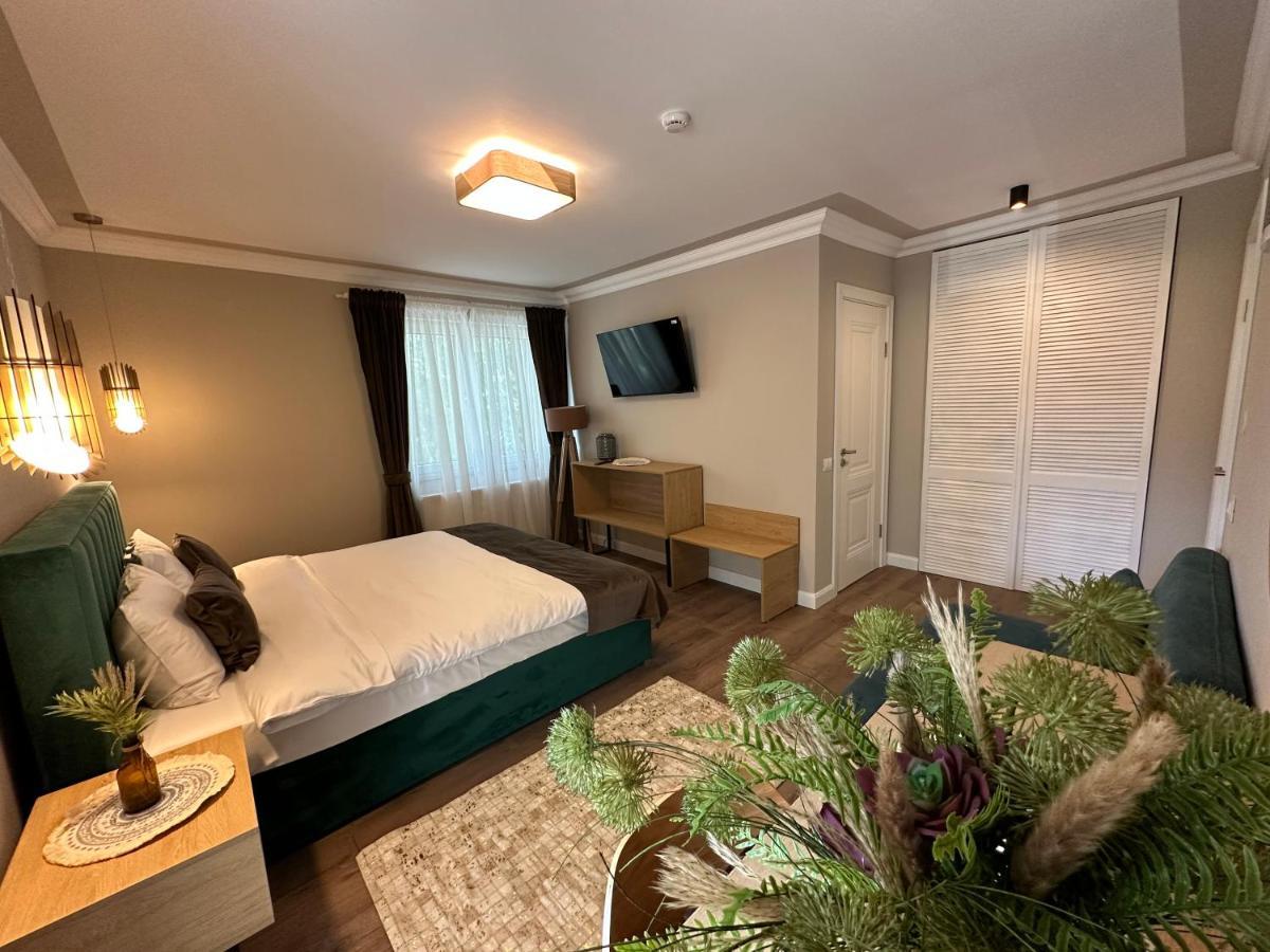 B59 Boutique Hotel Câmpulung Moldovenesc Eksteriør billede