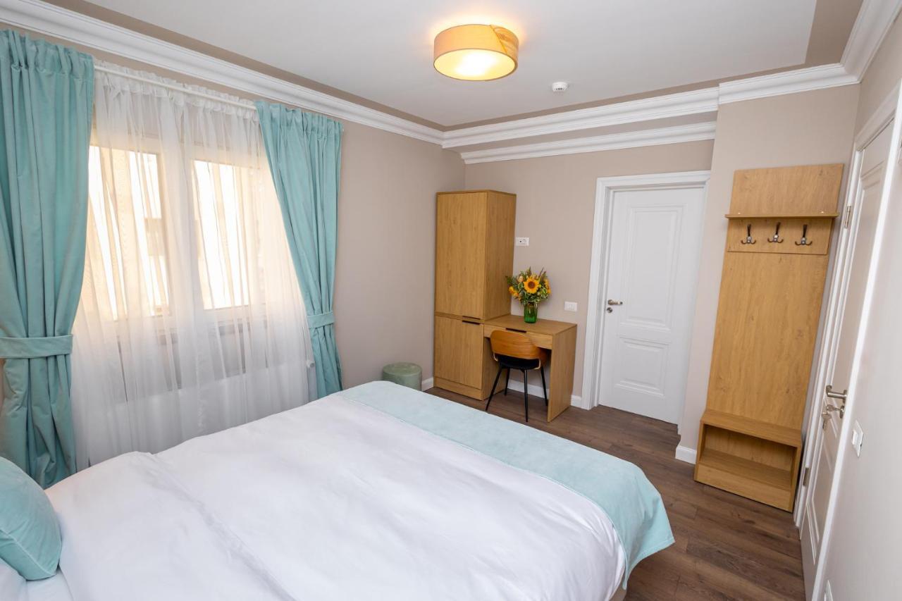 B59 Boutique Hotel Câmpulung Moldovenesc Eksteriør billede
